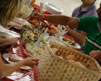 Let your congregation bring food to your 5K fundraiser idea and host a potluck raffle!